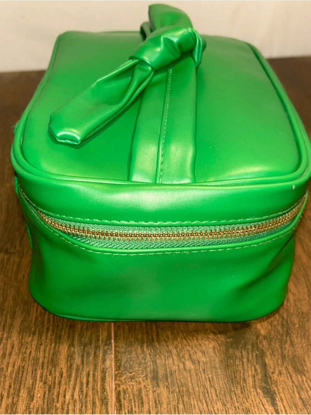 Hard Candy X Girl Scouts Mint Cosmetics Makeup Bag Great Condition